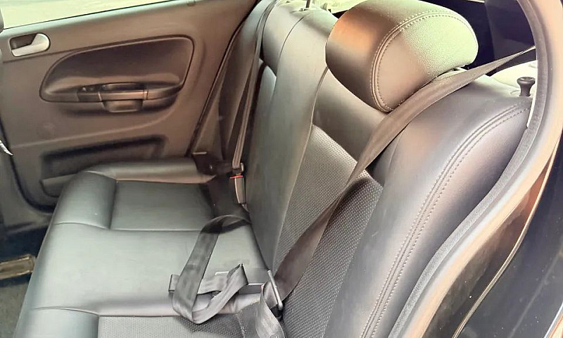 Volkswagen Gol Geraç...