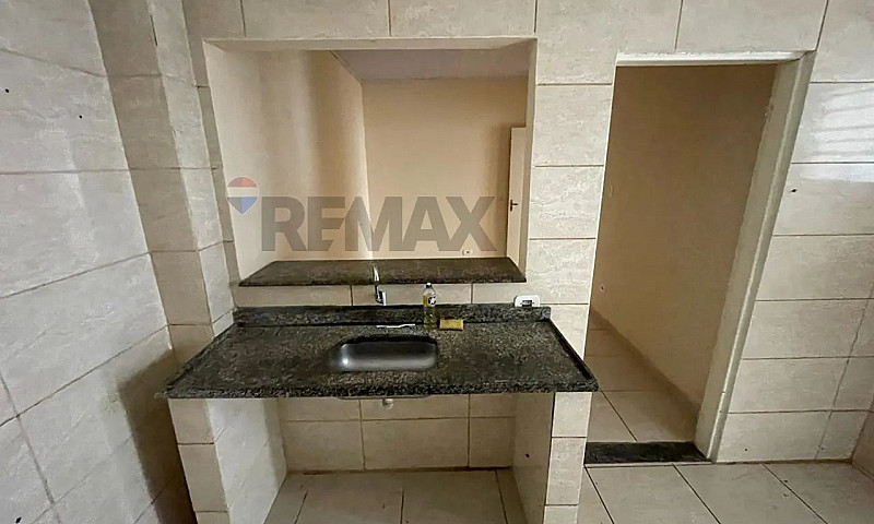 Casa Com 1 Dormitóri...