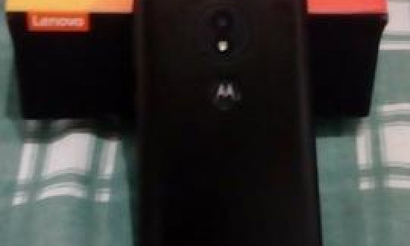 Moto E5 Play 16Gb...