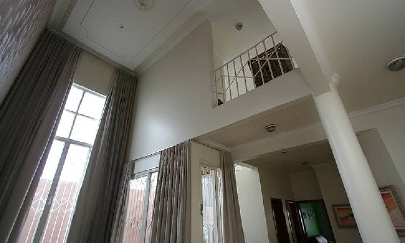 Ótima Casa...