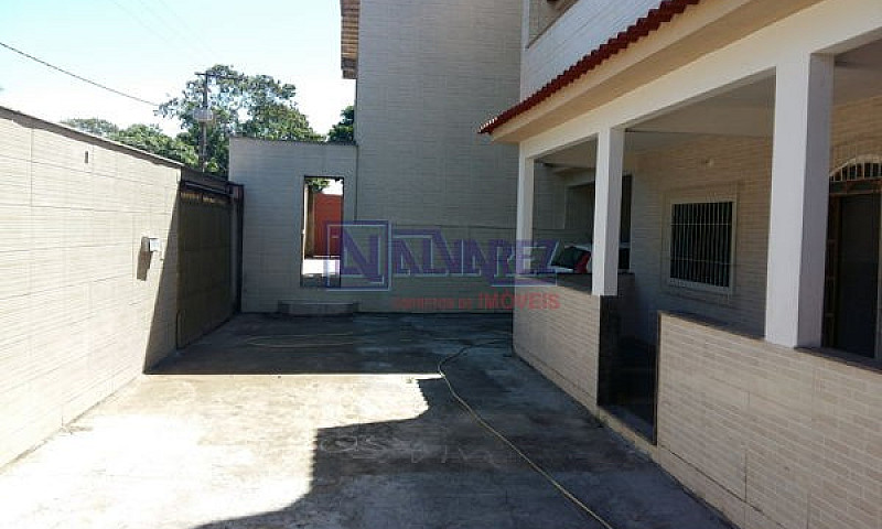 Casa Sobrado Com 2 Q...