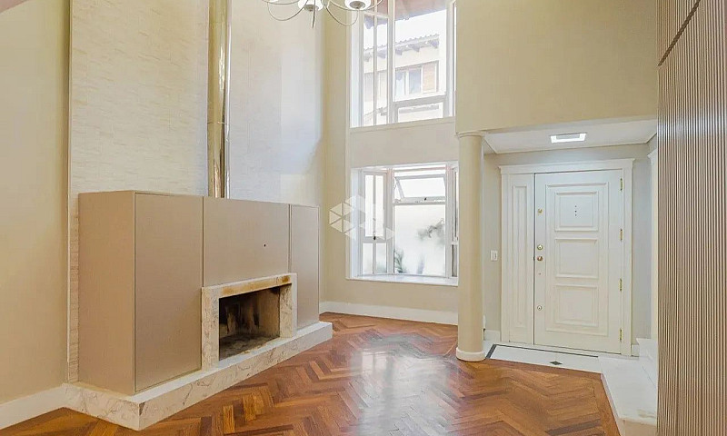 Belíssima Casa Em Co...