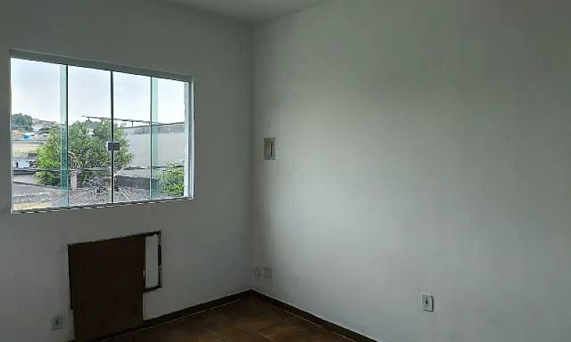 Alugo Casa Com 2 Qua...