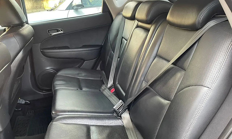 Hyundai I30 2.0 16V ...
