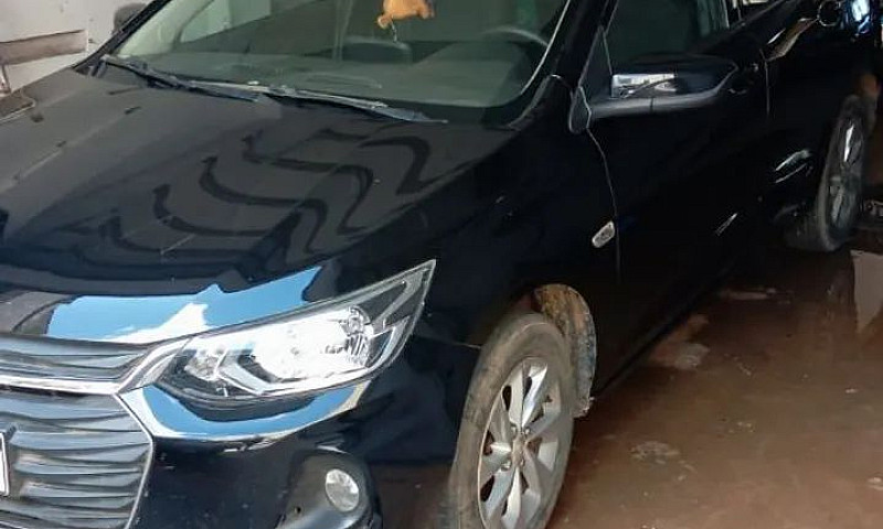 Chevrolet Onix Hatch...