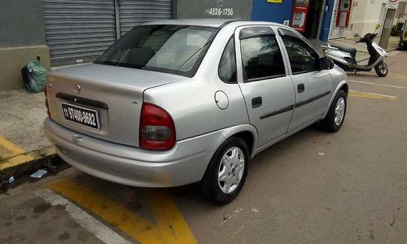 Corsa Classic 1.6 Li...