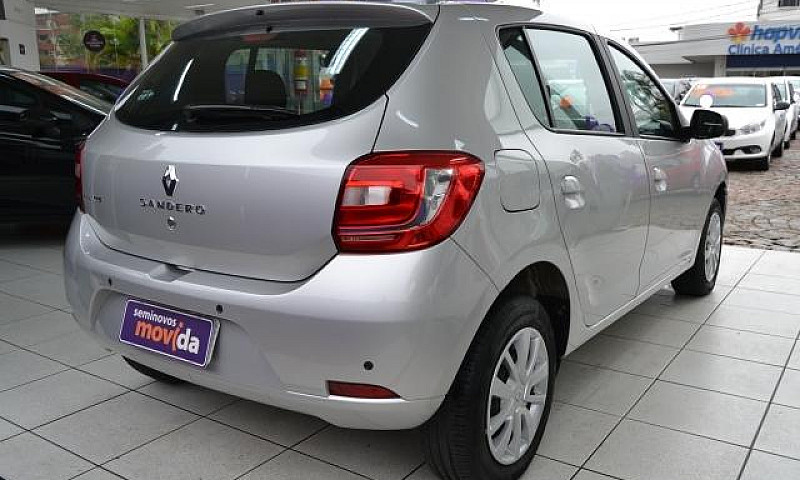 Renault  Sandero 1.6...