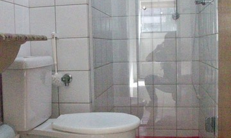 Aluga-Se Ótima Sala/...