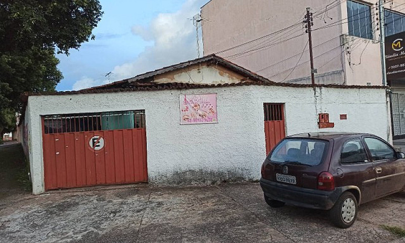 Casa No Jardim Guana...