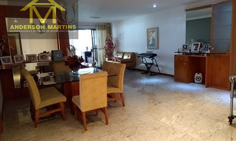 Fantástico  4 Quarto...