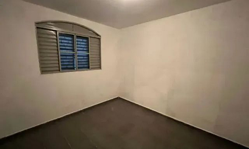 % Casa Com Três Quar...