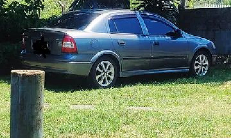 Astra 1.8 8V  Ano 20...
