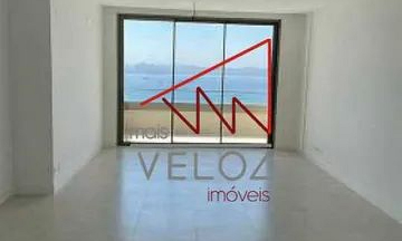 Apartamento-À Venda-...