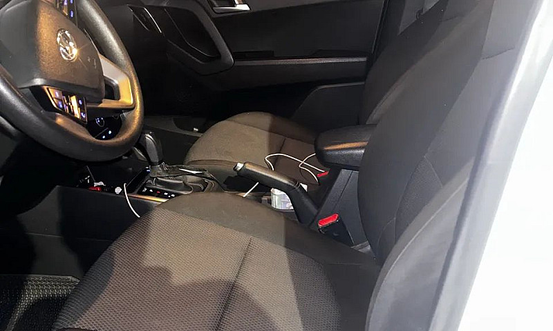 Hyundai Creta Attitu...