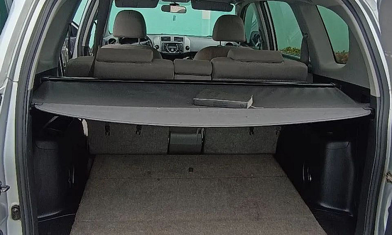 Toyota Rav4 2011 - A...