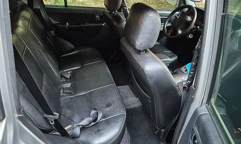 Mitsubishi Pajero Tr...