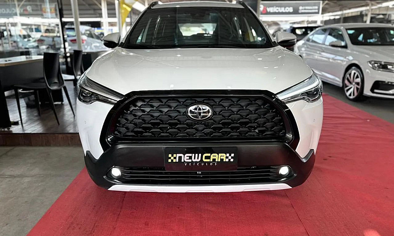 Toyota Corolla Cross...
