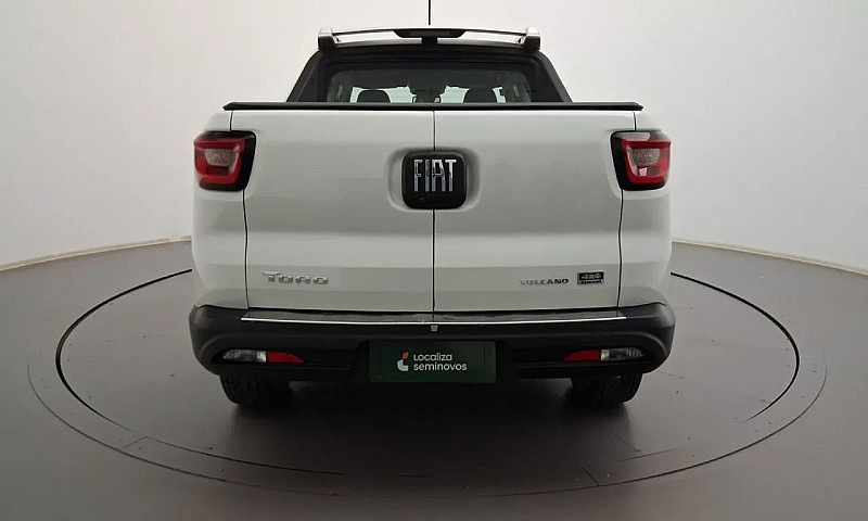 Fiat Toro Volcano 2....
