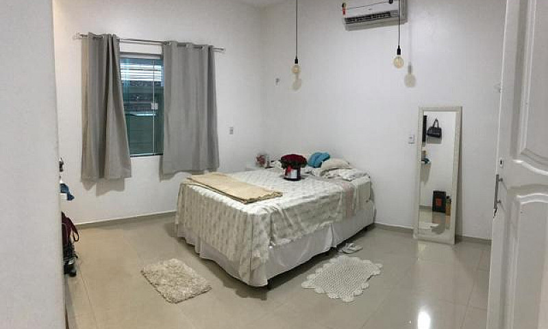Vendo Casa Com 6 Suí...