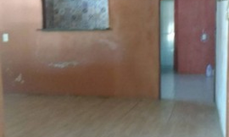 Aluga-Se Casa Em São...