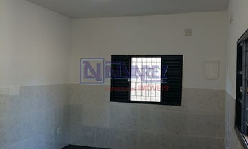 Casa Sobrado Com 2 Q...