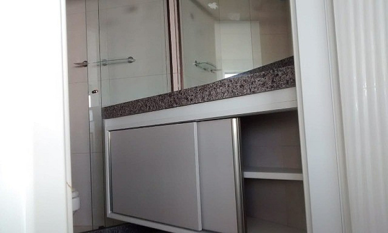 Flat Na Av.beira Rio...