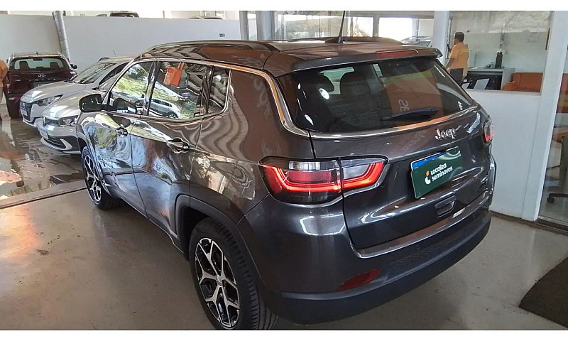 Jeep Compass Long. T...