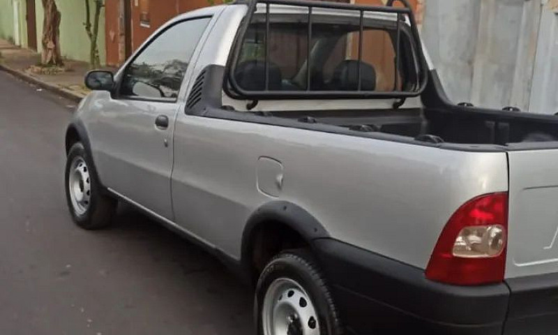 Fiat Strada 1.4 Mpi ...