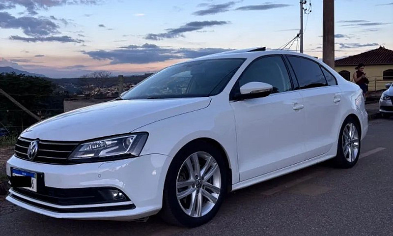 Jetta Highline 211Cv...
