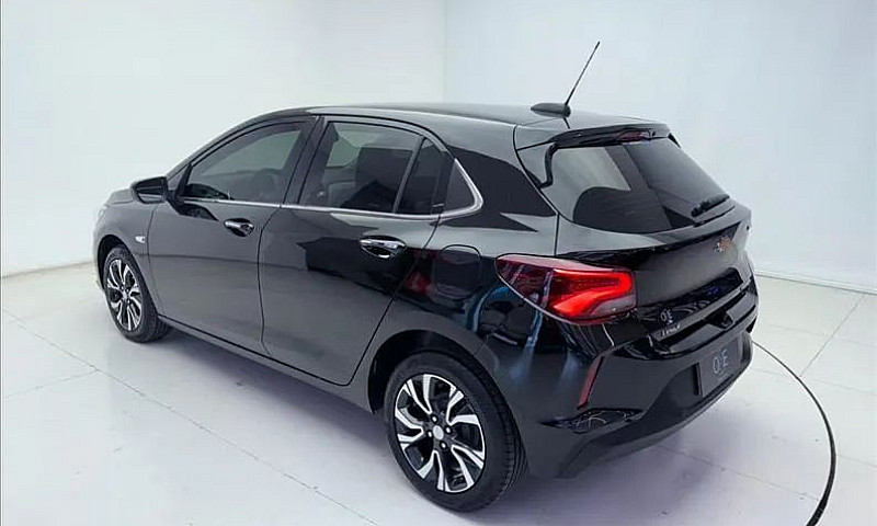 Chevrolet Onix Hatch...