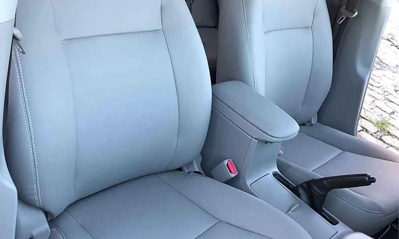 Toyota Corolla Xei 2...