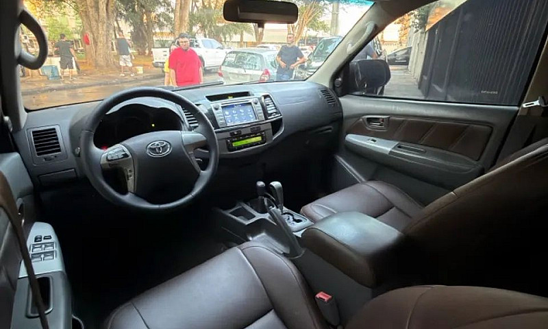 Toyota Hilux Cd Srv ...