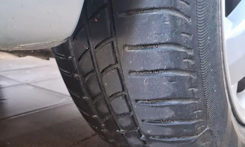 Chevrolet Corsa Sed....