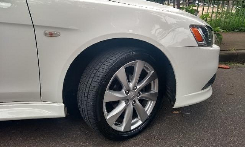 Mitsubishi Lancer Gt...