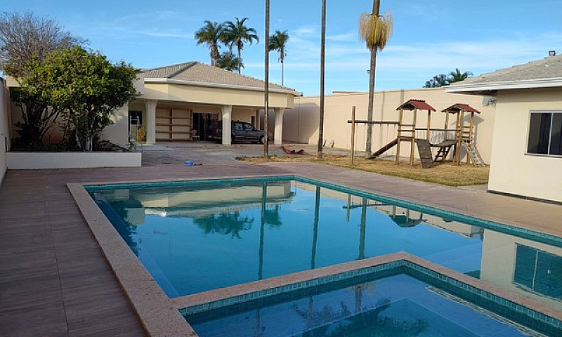 Casa De Condomínio P...