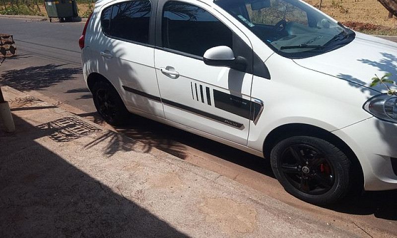 Fiat Palio Attracriv...