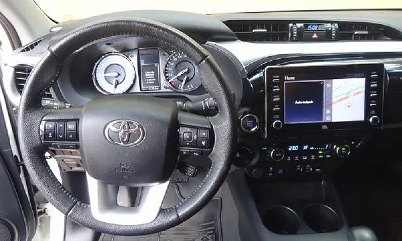 Toyota Hilux Hilux C...