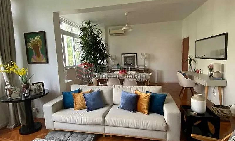 Apartamento : / Resi...
