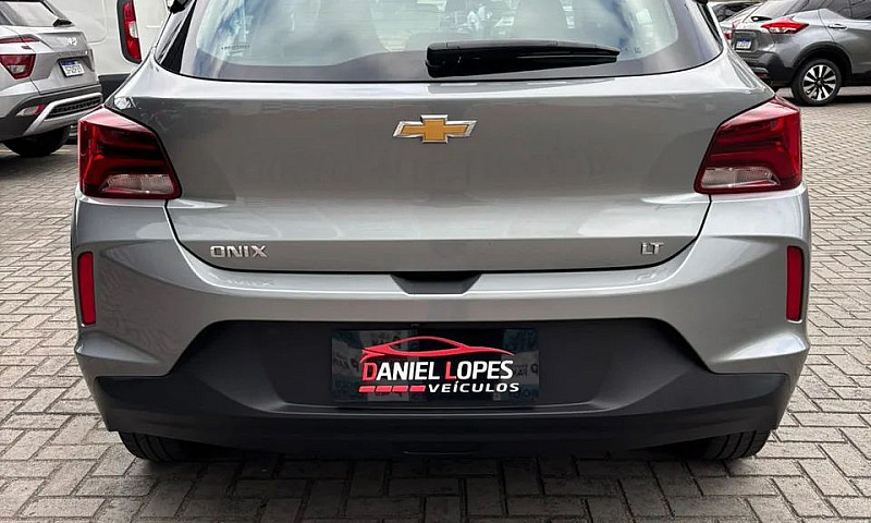 Chevrolet Onix Hatch...