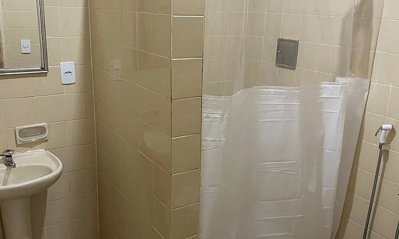 Kitinet  Mobiliado E...