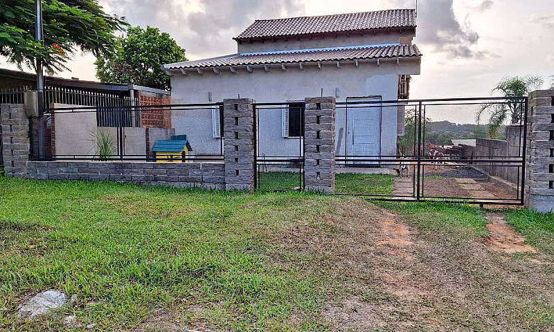 Casa De 4 Dormitório...