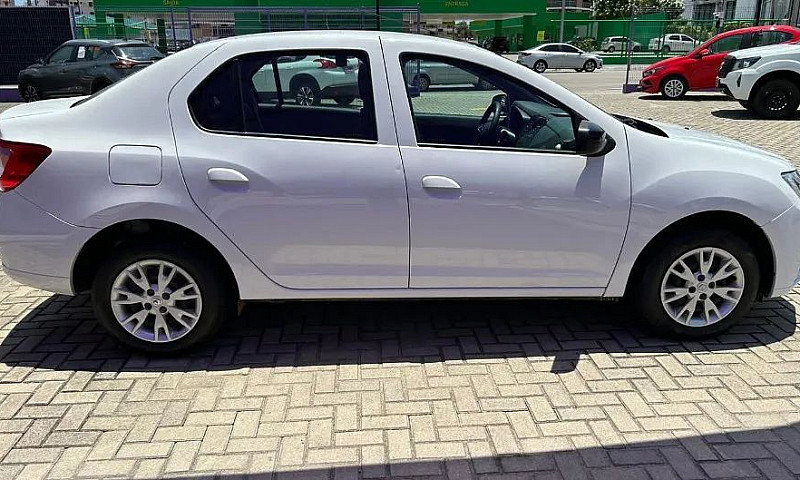 Renault Logan Zen Fl...