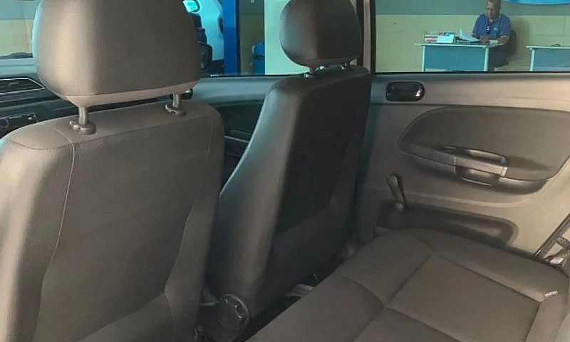 Volkswagen Gol Geraç...