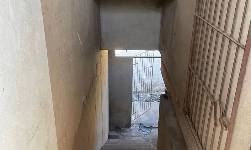 Alugo Casa No 2? And...