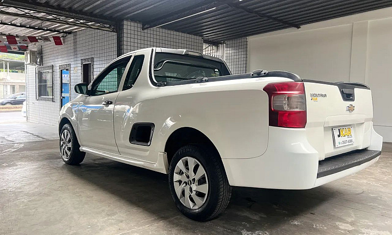 Chevrolet Montana Ls...