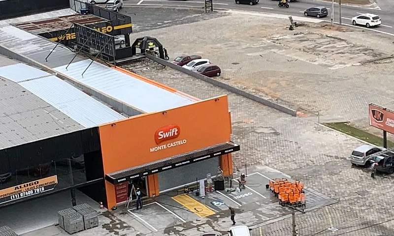Apto Mobiliado, De 1...