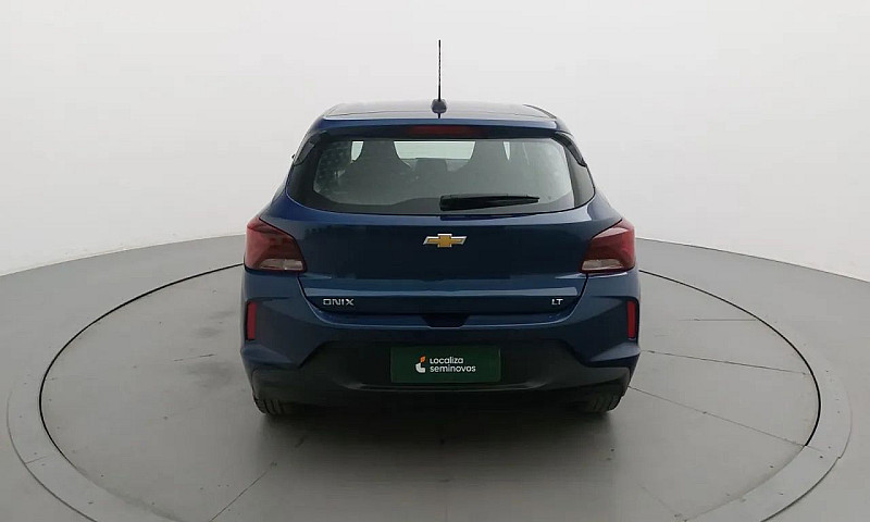 Chevrolet Onix Hatch...