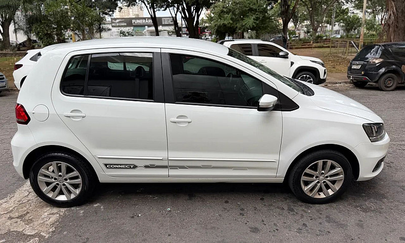 Volkswagen Fox Conne...