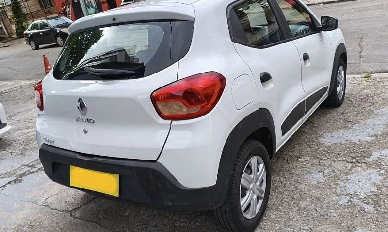 Renault Kwid Zen 1.0...