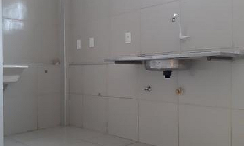 Apartamento Novo Pró...
